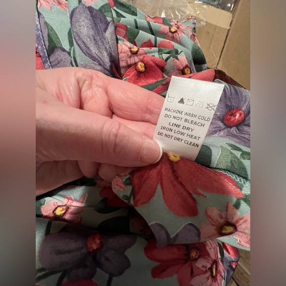 NWT Dance & Marvel Sensational Floral Tiered Mini Dress - Picture 12 of 13